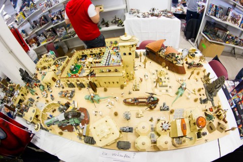 Mos Eisley built using Lego!
