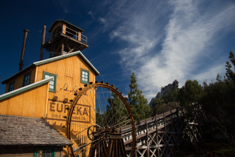 The weather was polarizer-tastic!