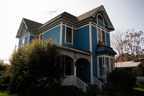 This is the house we stayed in, it was built around 1900!