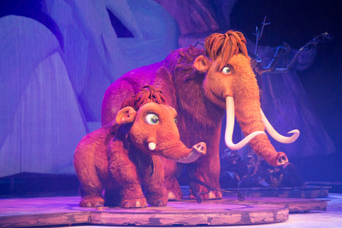 Mammoths at Ice Age Live