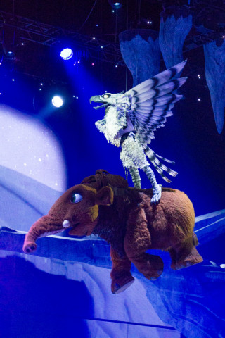 Bird and Mammoth at Ice Age Live